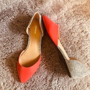 Red Point toe flats